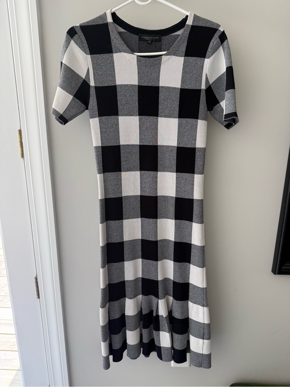 Slate and Willow and White Gingham Short Sleeve Knit Dress size xs - Picture 2 of 4